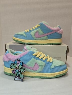 Nike SB Dunk Low Verdy Visty FN6040-400